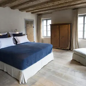 https://weisses-kreuz.salzburghotels.net