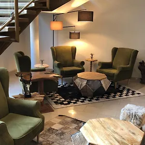 Hotel Enziana, Wenen