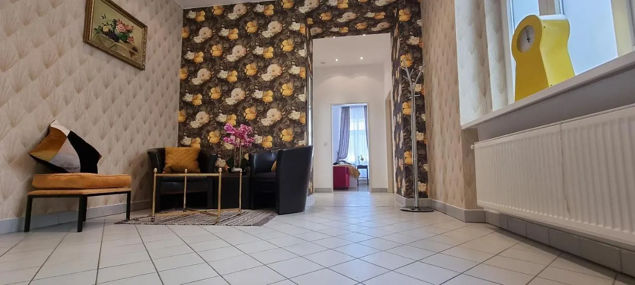 Urban Serviced Apartments Wiedeń 0*,